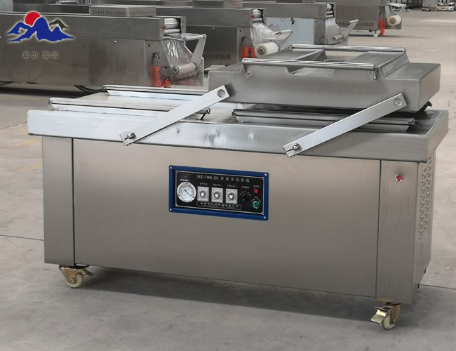 大型平臺式真空包裝機(jī)